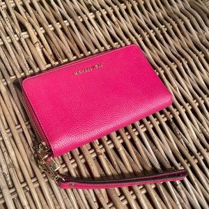 Michael Kors Wallet BARBIE PINK 🔥🔥